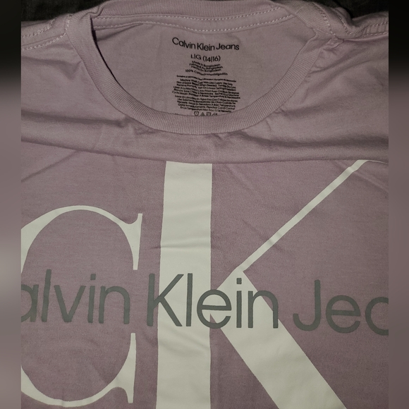 Large/14-16 Calvin Klein Light Purple T Shirt NWOT - Picture 2 of 3